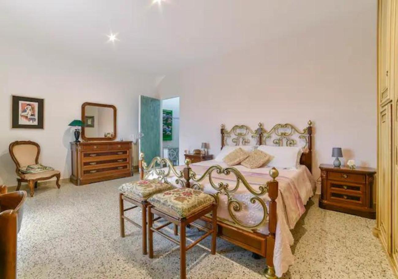 Comfort, Parcheggio E Balcone Su Tricarico In Basilicata, Io Sono Qui Exterior photo