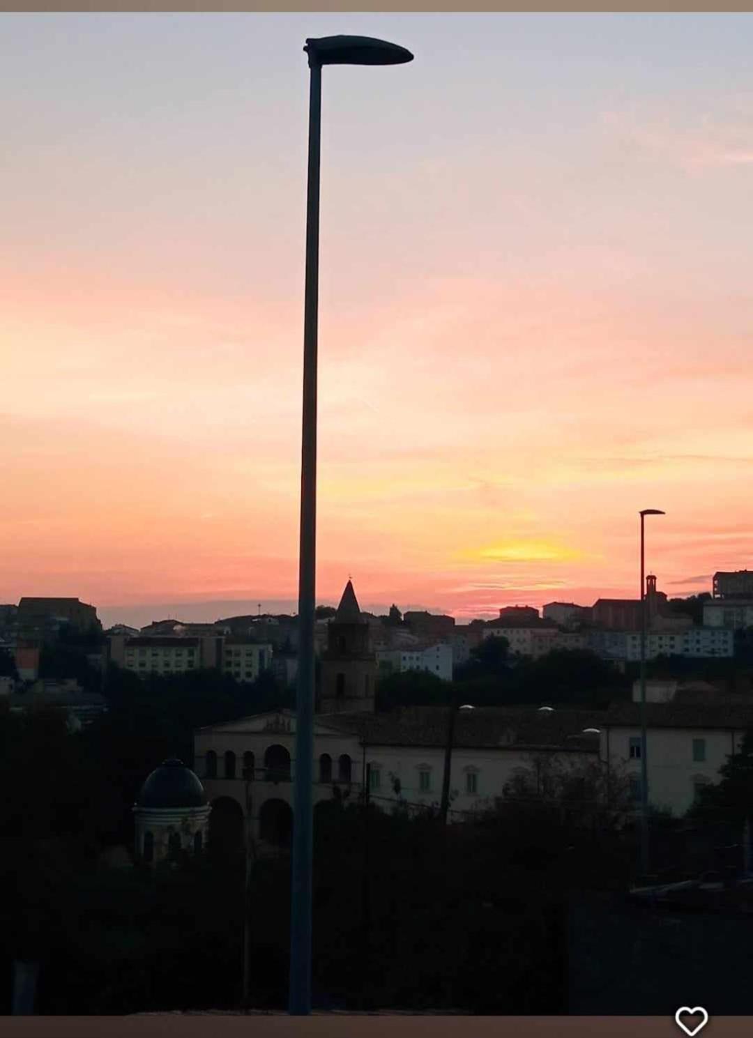 Comfort, Parcheggio E Balcone Su Tricarico In Basilicata, Io Sono Qui Exterior photo